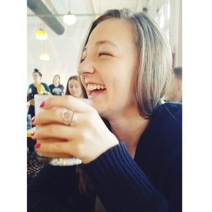 Meet your Posher, Megan